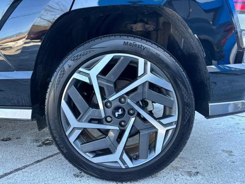 Abyss Black Pearl 2024 Hyundai KONA N Line