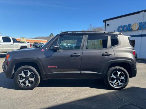 2020 Jeep Renegade Trailhawk
