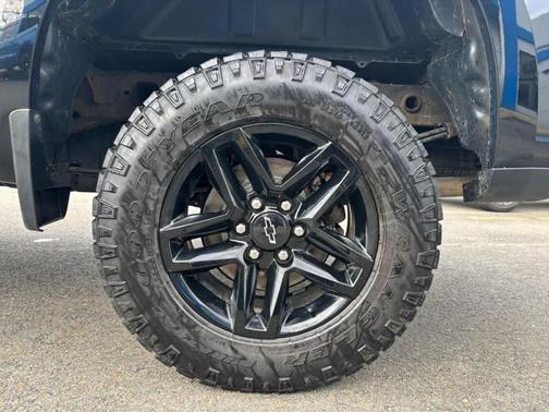 Black 2019 Chevrolet Silverado 1500 Custom Trail Boss