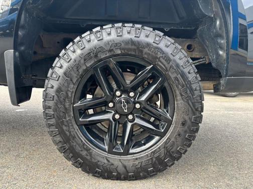 Black 2019 Chevrolet Silverado 1500 Custom Trail Boss