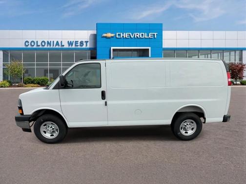 Summit White 2025 Chevrolet Express 2500 Work Van