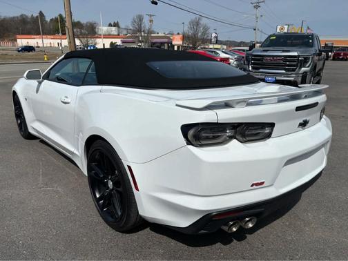 2024 Chevrolet Camaro 2LT