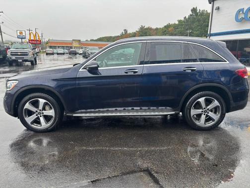 2021 Mercedes-Benz GLC 300 Base 4MATIC