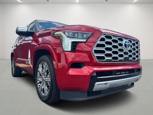 2024 Toyota Sequoia Capstone