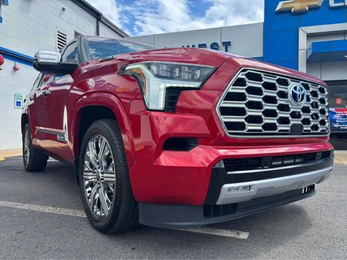 2024 Toyota Sequoia Capstone