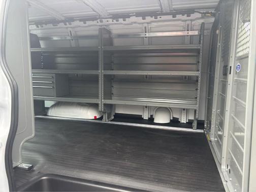 2025 Chevrolet Express 2500 Work Van