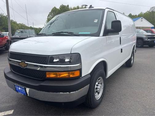 2025 Chevrolet Express 2500 Work Van