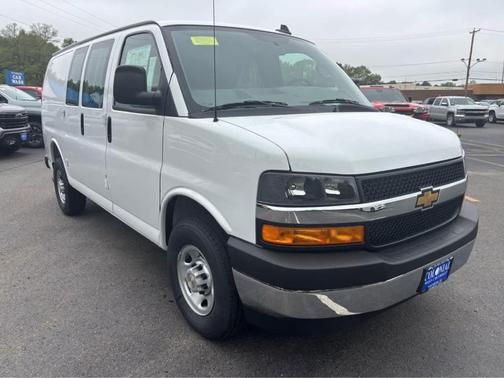 2025 Chevrolet Express 2500 Work Van