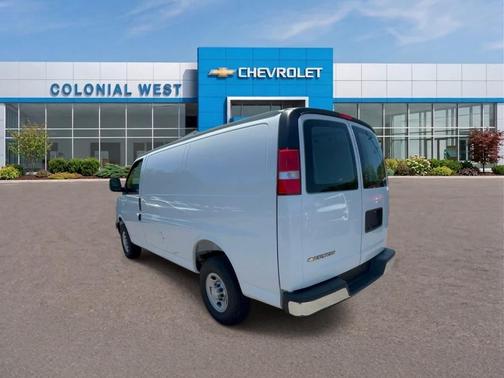 Summit White 2025 Chevrolet Express 2500 Work Van