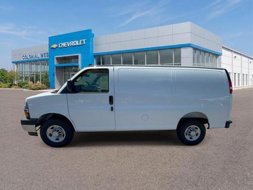 Summit White 2025 Chevrolet Express 2500 Work Van