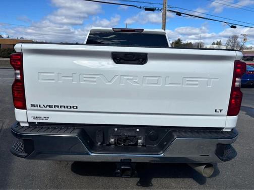 Summit White 2025 Chevrolet Silverado 2500 LT