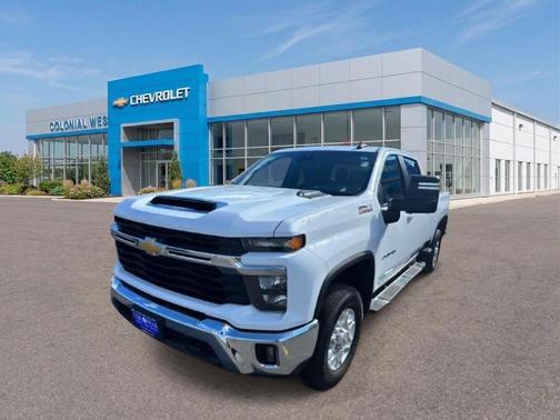 Summit White 2025 Chevrolet Silverado 2500 LT