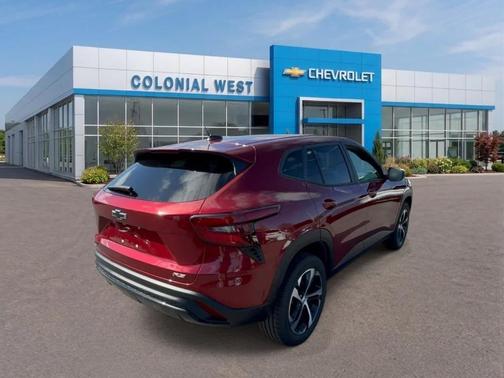 Crimson Metallic 2024 Chevrolet Trax 1RS
