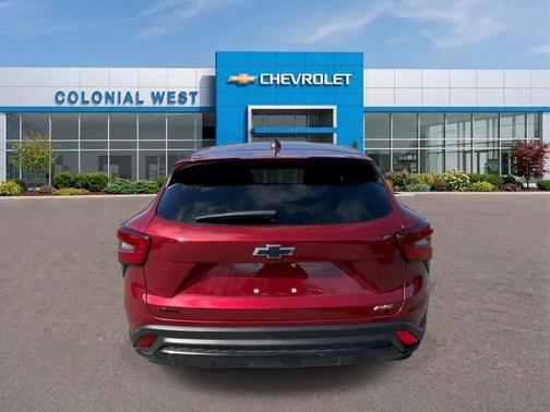 Crimson Metallic 2024 Chevrolet Trax 1RS