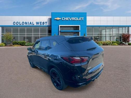 Black 2022 Chevrolet Blazer RS