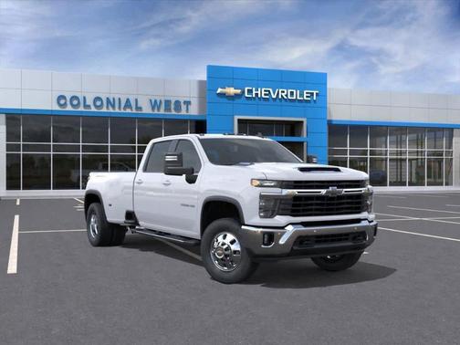 Summit White 2026 Chevrolet Silverado 3500 LT