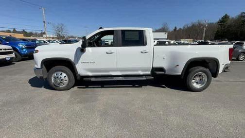 Summit White 2026 Chevrolet Silverado 3500 LT