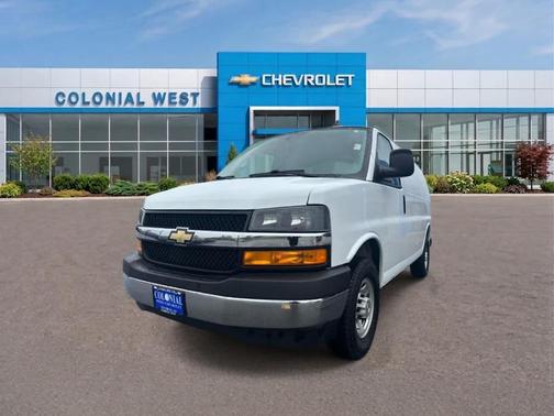 Summit White 2022 Chevrolet Express 2500 Work Van