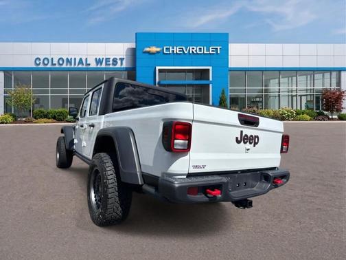 Bright White Clearcoat 2022 Jeep Gladiator Rubicon