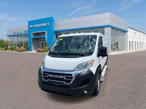 Bright White Clearcoat 2025 RAM ProMaster 2500 Base