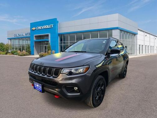 Diamond Black 2024 Jeep Compass Trailhawk