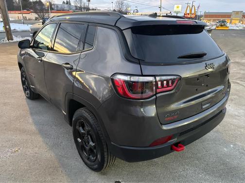 2024 Jeep Compass Trailhawk