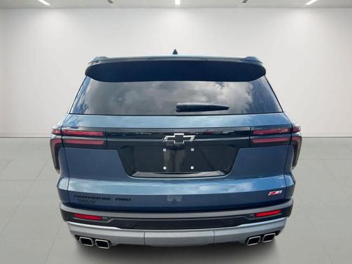 2025 Chevrolet Traverse Z71