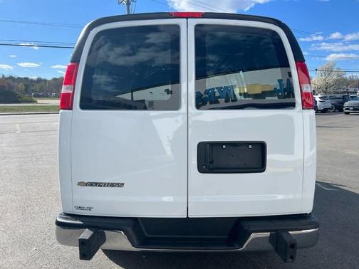 Summit White 2024 Chevrolet Express 2500 Work Van