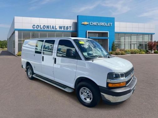 Summit White 2024 Chevrolet Express 2500 Work Van
