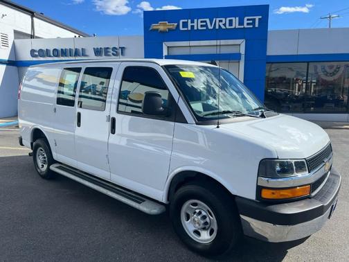 Summit White 2024 Chevrolet Express 2500 Work Van