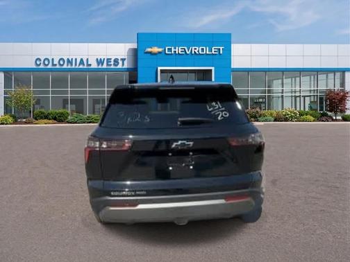 Mosaic Black Metallic 2026 Chevrolet Equinox LT
