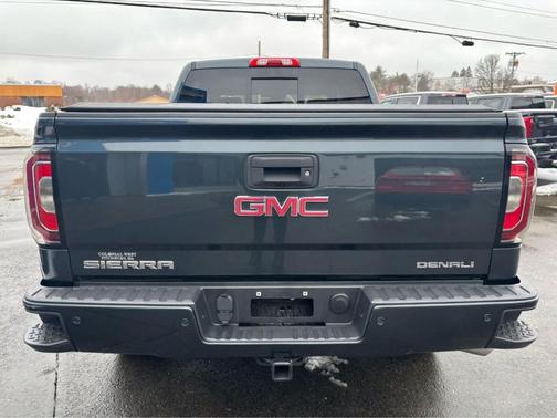 Dark Slate Metallic 2018 GMC Sierra 1500 Denali