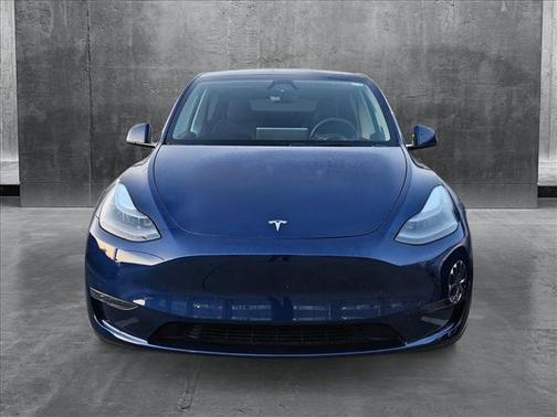 2024 Tesla Model Y Long Range Dual Motor All-Wheel Drive