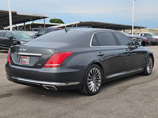 2017 Genesis G90 Premium