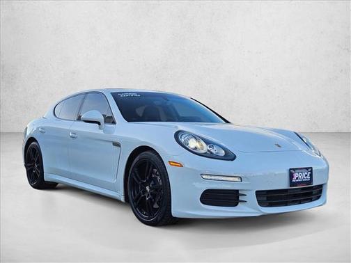 2016 Porsche Panamera Edition