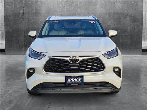 2021 Toyota Highlander XLE