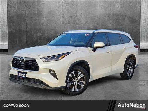2021 Toyota Highlander XLE