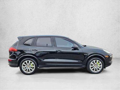 2017 Porsche Cayenne Cayenne S E-Hybrid Platinum Edition