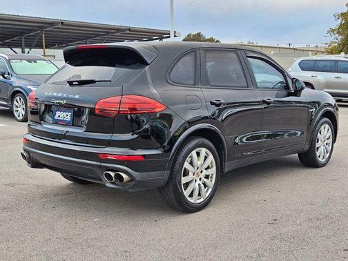 2017 Porsche Cayenne Cayenne S E-Hybrid