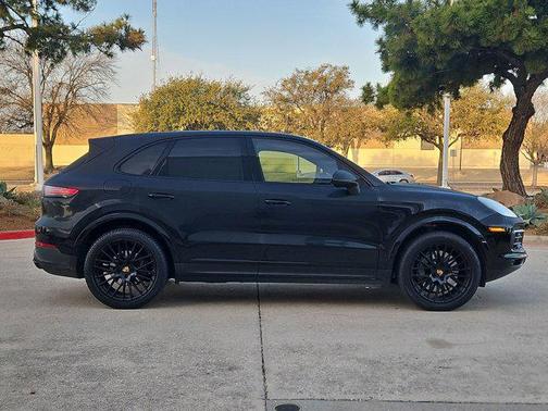 2020 Porsche Cayenne S