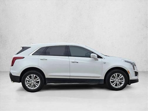 Crystal White Tricoat 2021 Cadillac XT5 Luxury