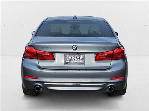 2017 BMW 530 530i