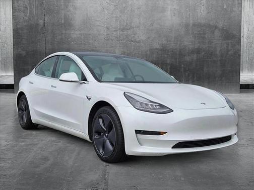 2020 Tesla Model 3 Standard Range Plus