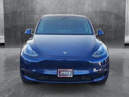 2024 Tesla Model Y Long Range Dual Motor All-Wheel Drive
