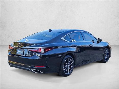 2022 Lexus ES 350 Base