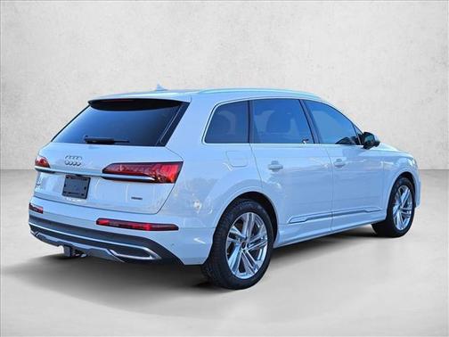 2024 Audi Q7 55 Prestige