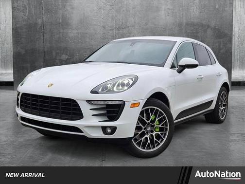 2016 Porsche Macan S