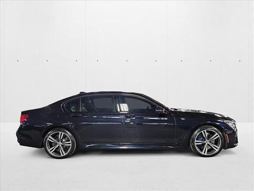 2016 BMW 750 i xDrive