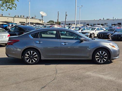 2018 Nissan Altima 2.5 SV