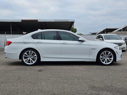 White 2016 BMW 535 535i